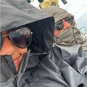 Meet your Posher, Crystal